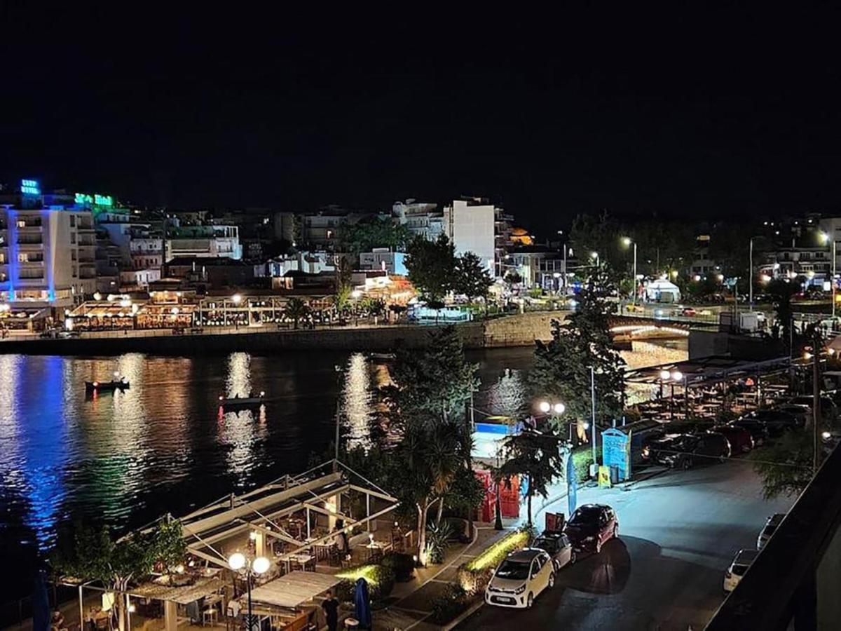Debbie'S Διαμέρισμα Δίπλα Στο Νερό ! Chalkida Exterior photo